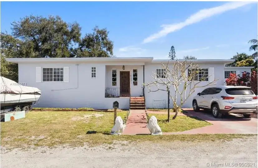 1400 NE 148th St, Miami FL 33161 photo 3
