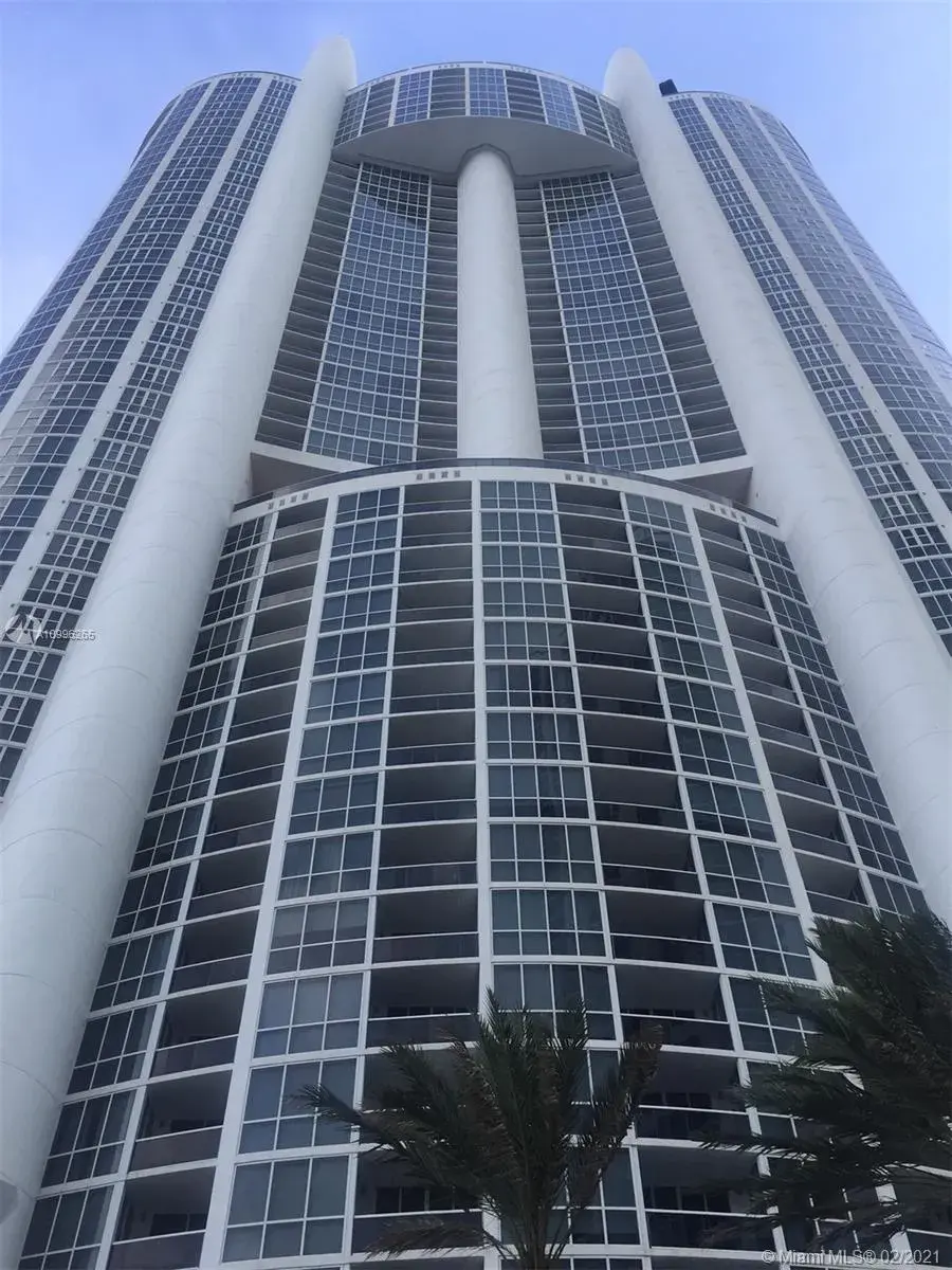 18201 Collins Ave # 5301, Sunny Isles Beach FL 33160