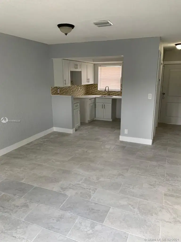958 NW 24th Ave, Fort Lauderdale FL 33311