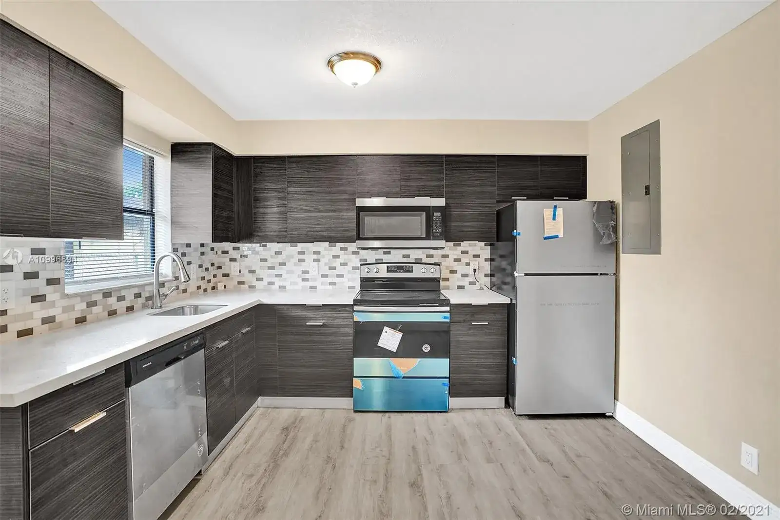 228 NW 12th St # 1, Pompano Beach FL 33060 photo 2