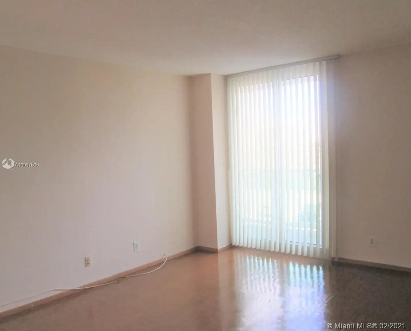 100 Bayview Dr # 530, Sunny Isles Beach FL 33160 photo 4