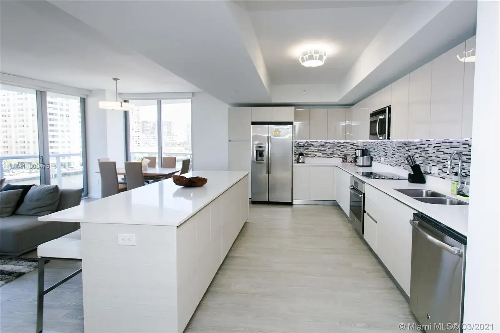 2600 E Hallandale Beach Blvd, Hallandale Beach FL 33009 photo 3