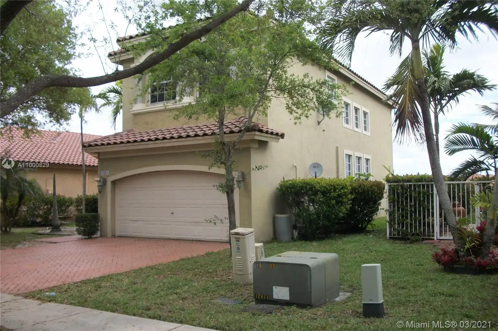 5241 SW 138th Ter, Miramar FL 33027 photo 2