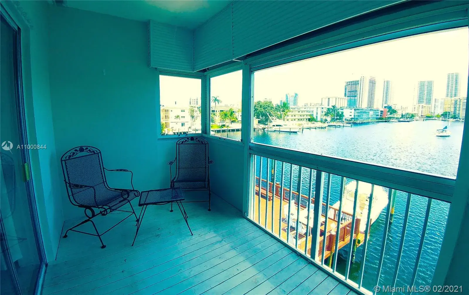 462 Golden Isles Dr # 311, Hallandale Beach FL 33009