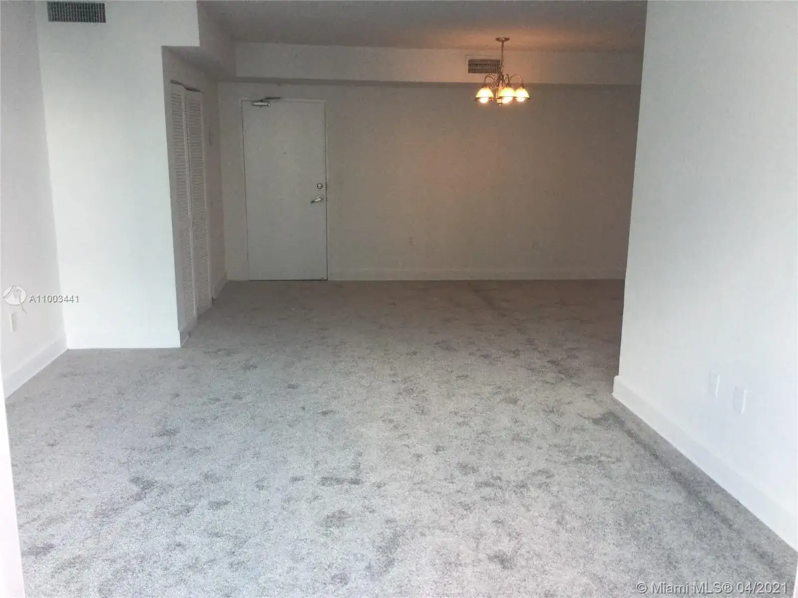 7501 E Treasure Dr # 3M, North Bay Village FL 33141 photo 4