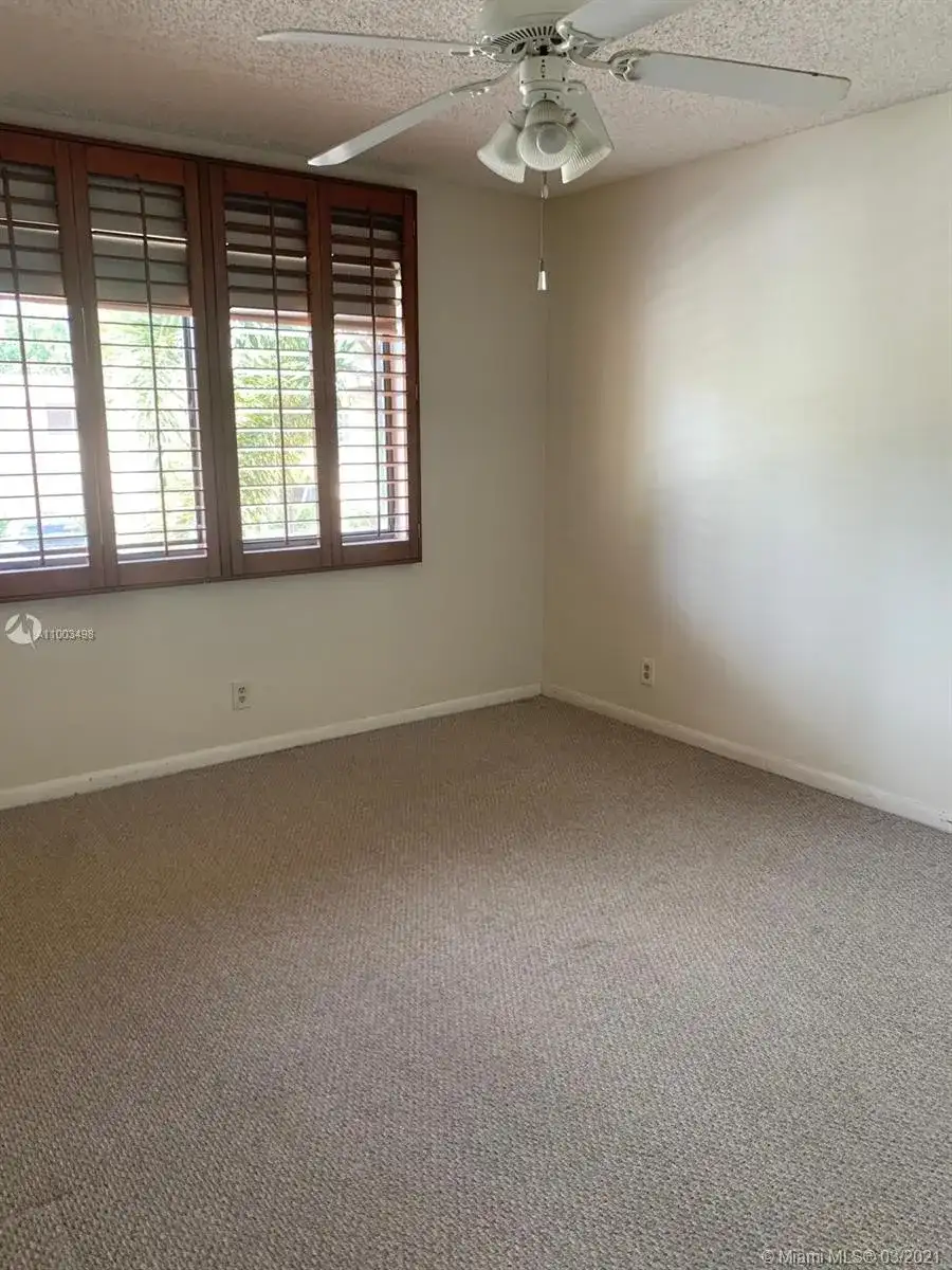 370 Racquet Club rd # 206, Weston FL 33326 photo 3