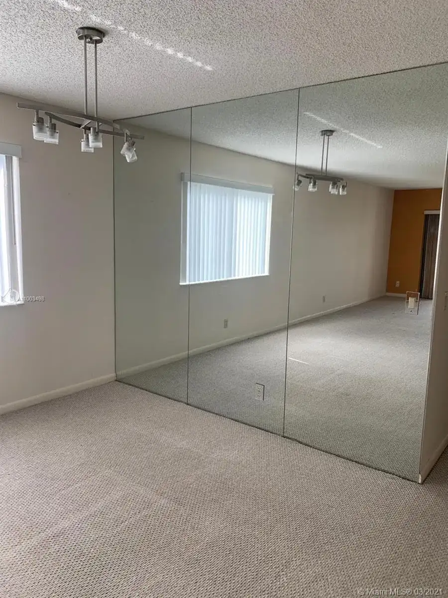 370 Racquet Club rd # 206, Weston FL 33326 photo 4