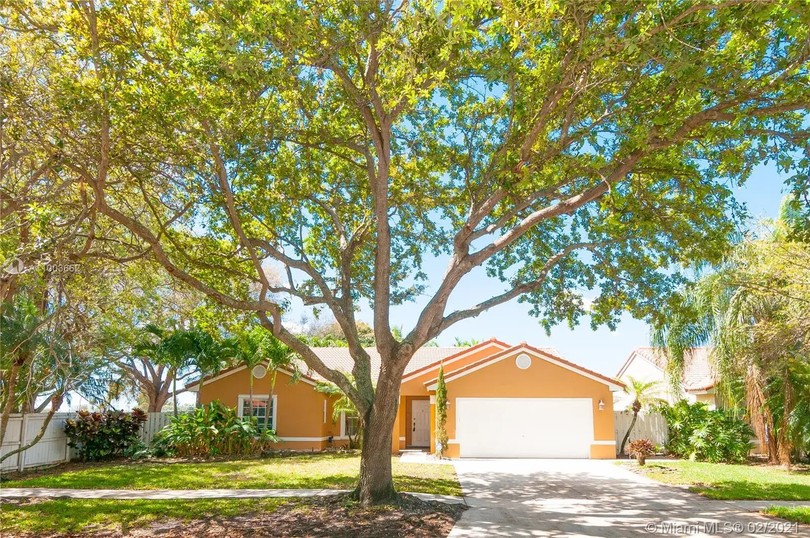 1930 SW 137th Way, Miramar FL 33027