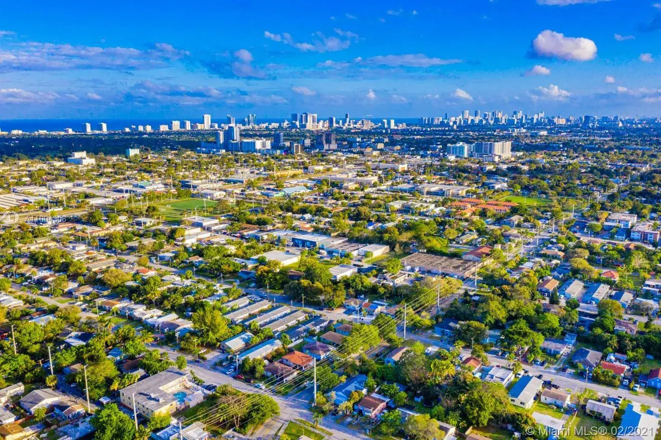 1218 N 24th Ave, Hollywood FL 33020