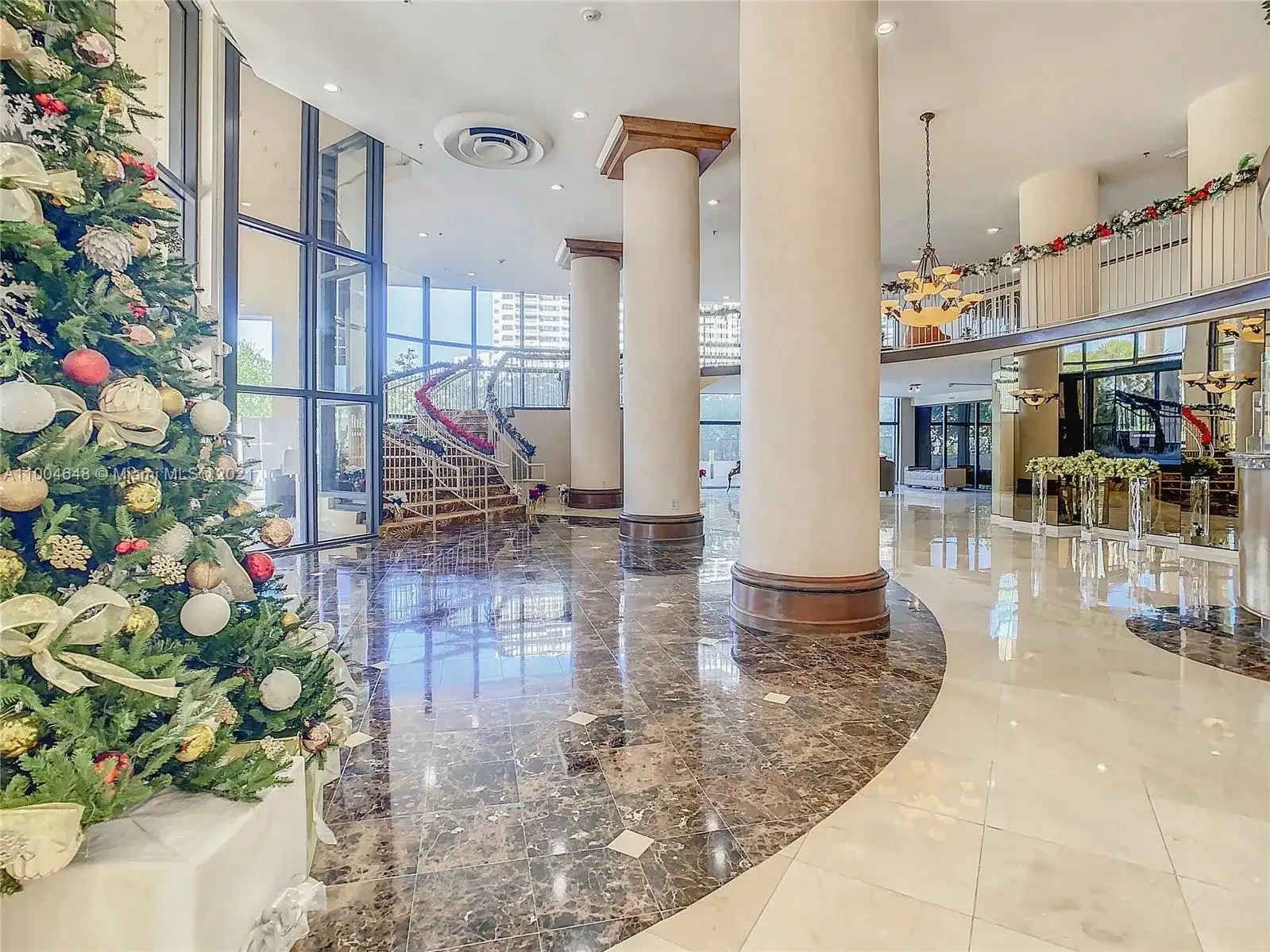10185 Collins Ave # 308, Bal Harbour FL 33154 photo 5
