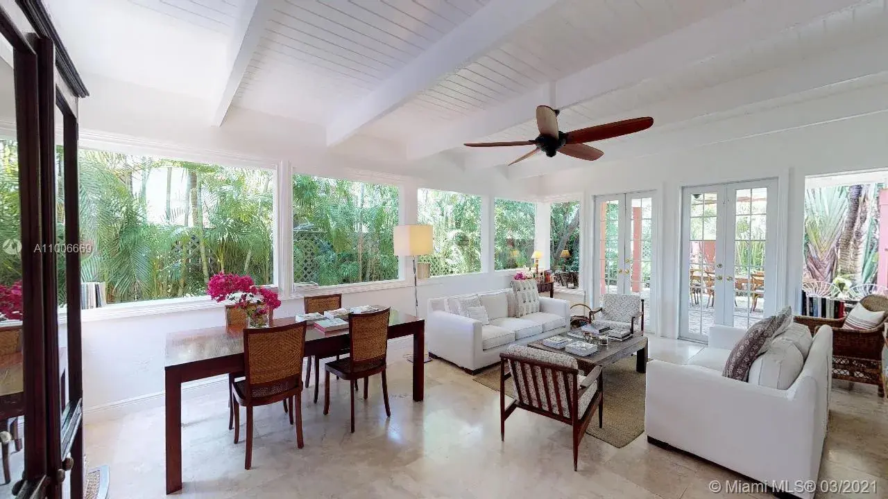 310 Glenridge Rd, Key Biscayne FL 33149