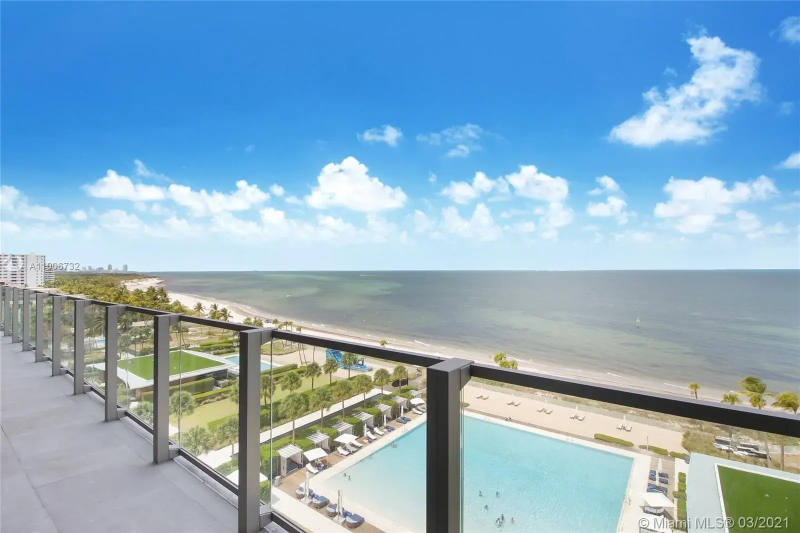 360 Ocean Dr # 902S, Key Biscayne FL 33149