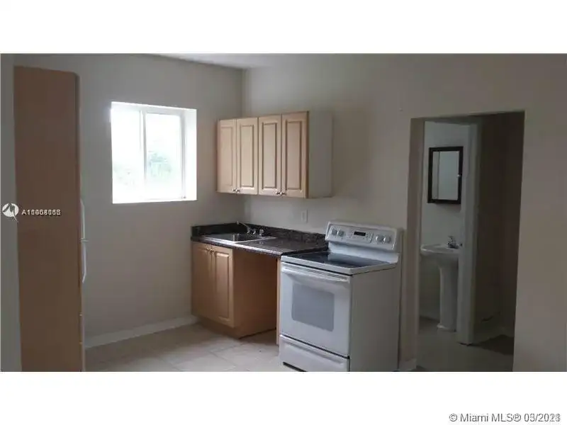 1021 NW 3rd St # 304, Miami FL 33128 photo 3