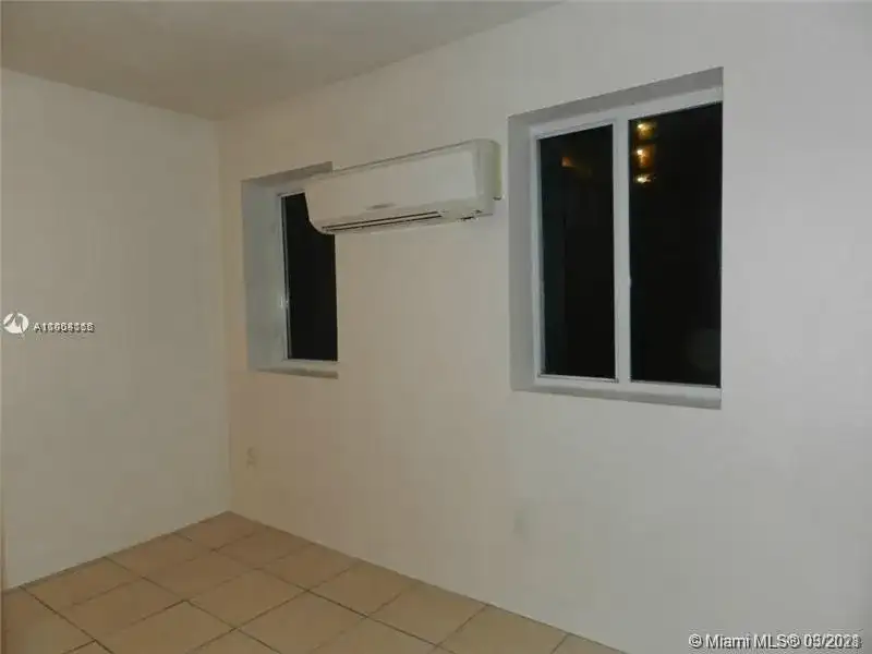 1021 NW 3rd St # 304, Miami FL 33128 photo 4