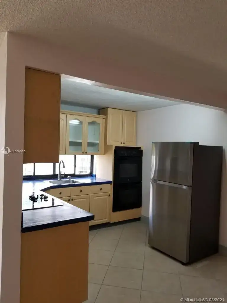 17011 N Bay Rd # 612, Sunny Isles Beach FL 33160 photo 3