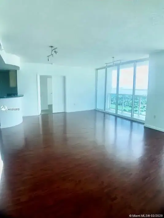 1881 79th St Cswy # 2004, North Bay Village FL 33141