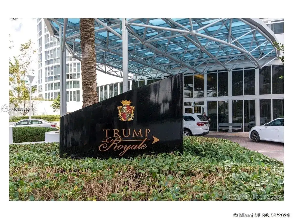 18201 Collins Ave # 1207, Sunny Isles Beach FL 33160 photo 2