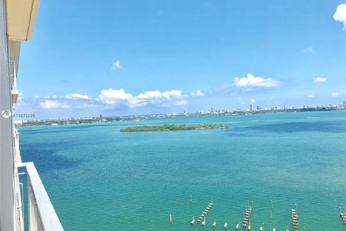11111 Biscayne Blvd # 19G, Miami FL 33181