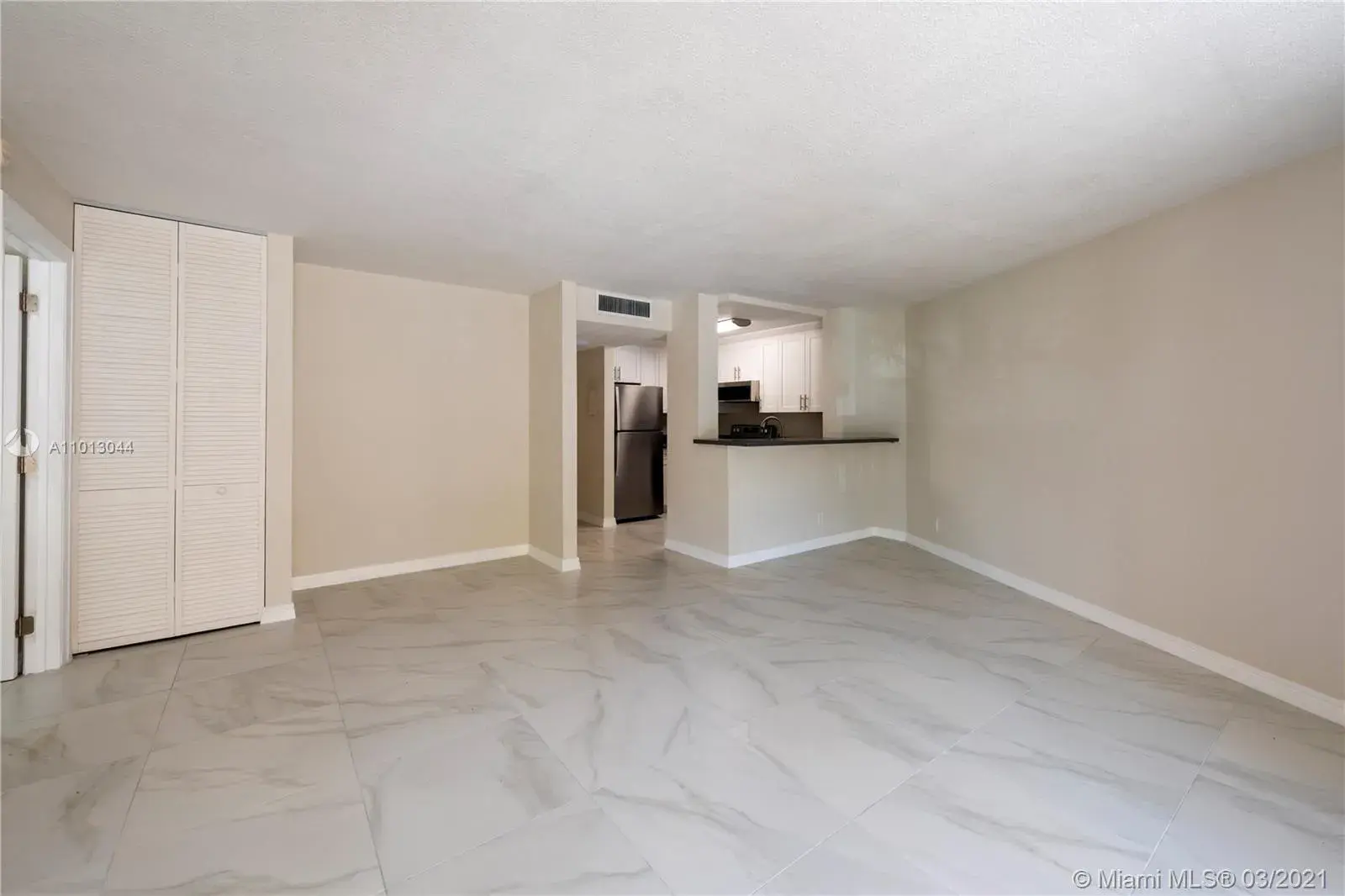 1301 River Reach Dr # 114, Fort Lauderdale FL 33315