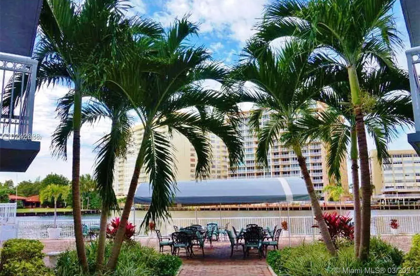 1913 S Ocean Dr # 326, Hallandale Beach FL 33009