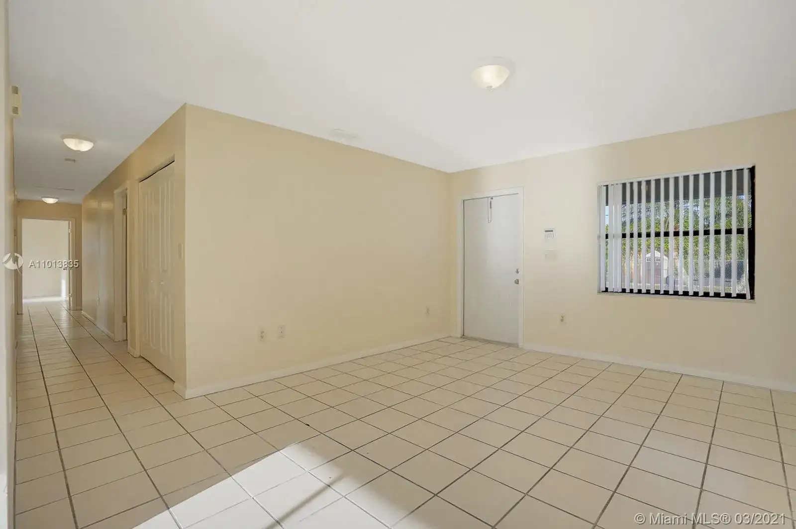 496 SW 9th Ave, Florida City FL 33034 photo 2