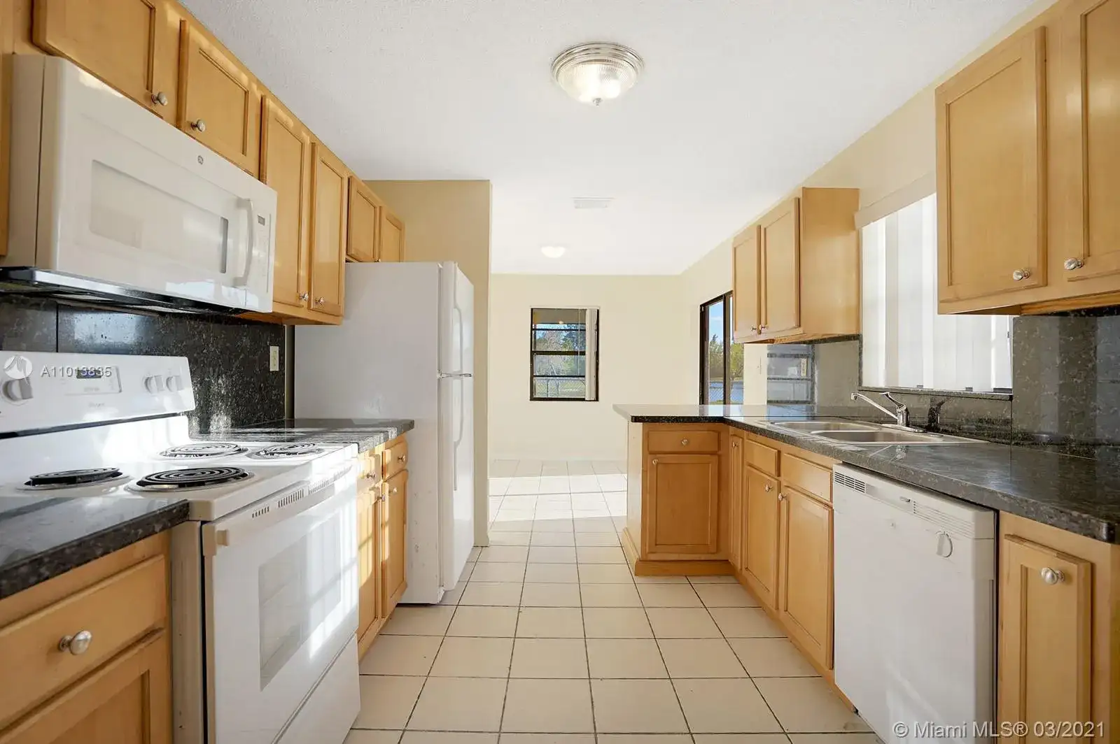 496 SW 9th Ave, Florida City FL 33034 photo 5