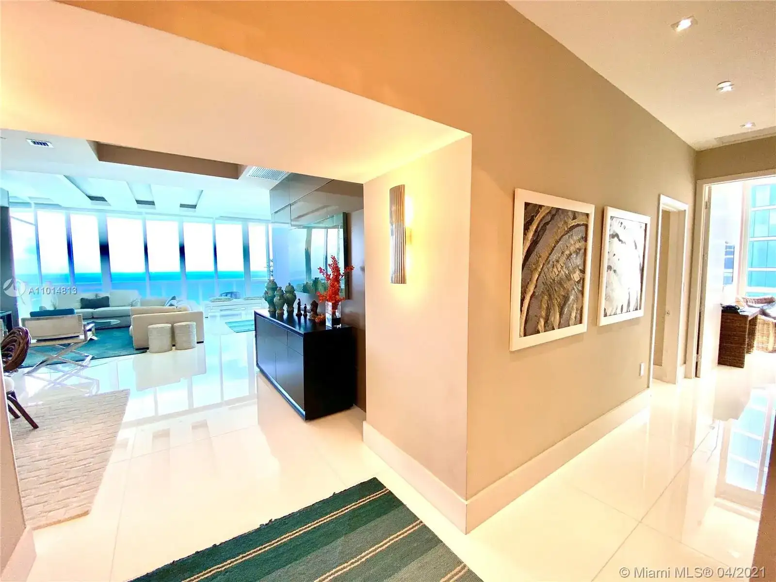15811 Collins Ave # 3601, Sunny Isles Beach FL 33160 photo 2