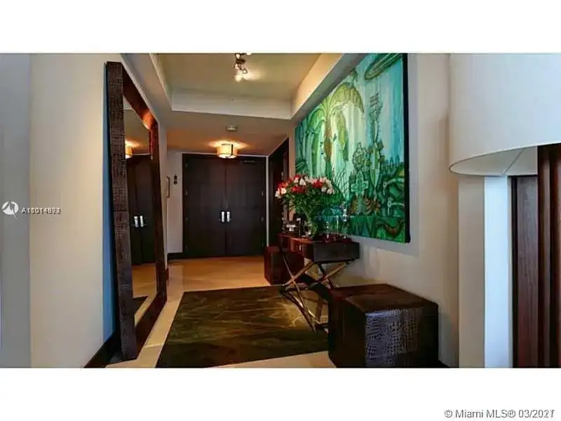 1425 Brickell Ave # 42F, Miami FL 33131 photo 2