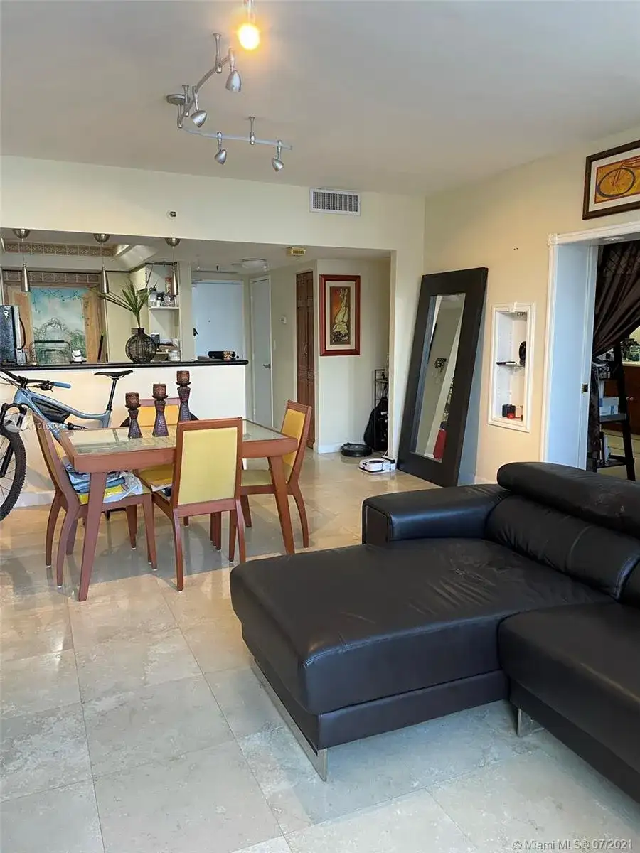 520 Brickell Key Dr # A1911, Miami FL 33131 photo 4