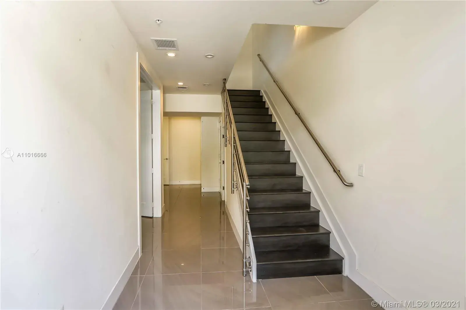 6651 NW 105th Ct # 6651, Doral FL 33178