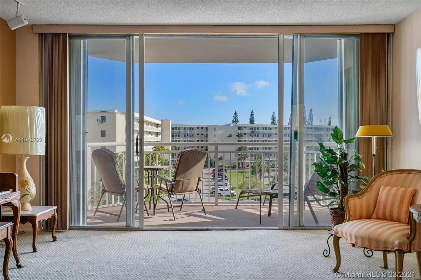 18041 Biscayne blvd # 4, Aventura FL 33160