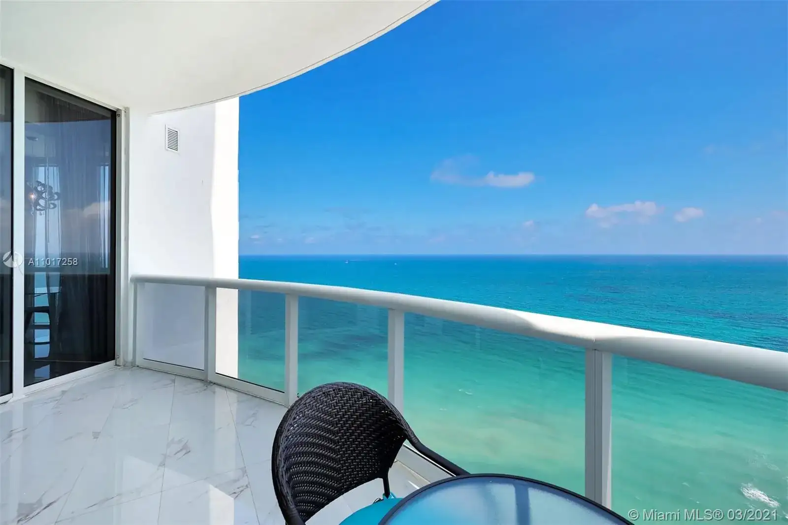 18201 Collins Ave # 3909, Sunny Isles Beach FL 33160 photo 2