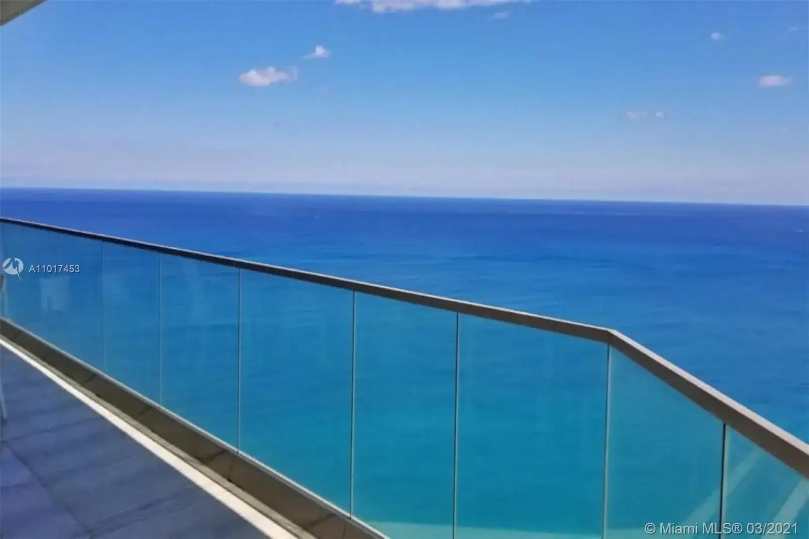 18975 Collins Ave # 4404, Sunny Isles Beach FL 33160
