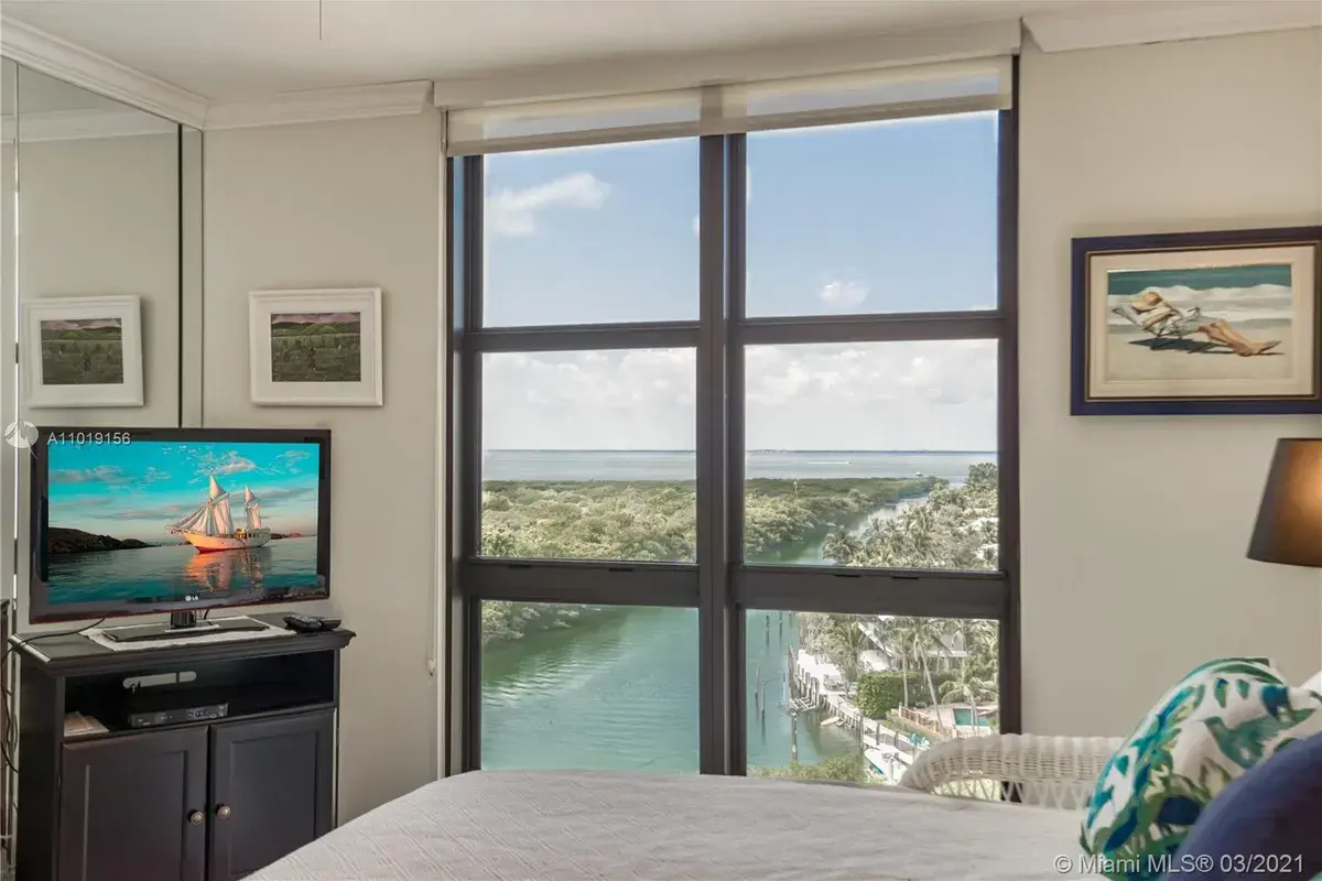 1121 Crandon Blvd # E1001, Key Biscayne FL 33149