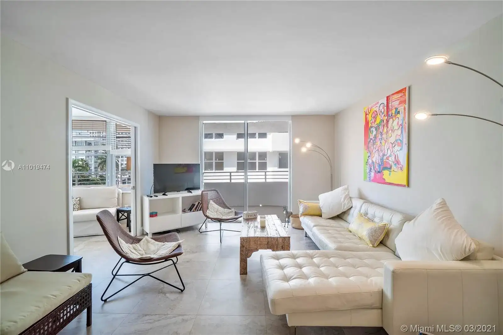5555 Collins Ave # 4B, Miami Beach FL 33140 photo 2