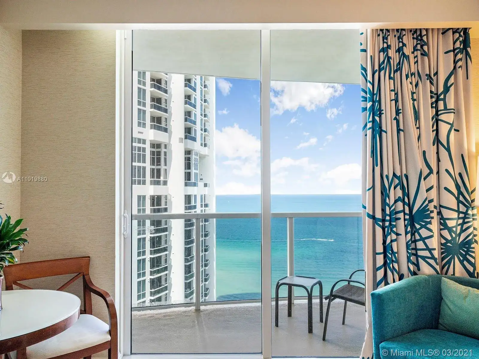 18001 Collins Ave # 1706, Sunny Isles Beach FL 33160 photo 2