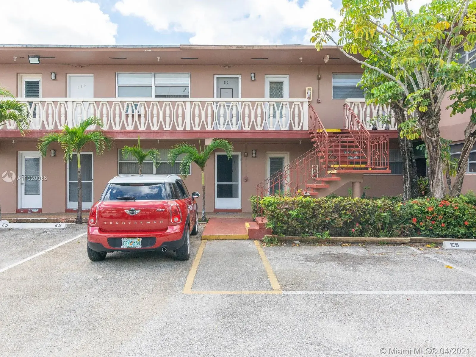 270 NE 191st St # 119, Miami FL 33179