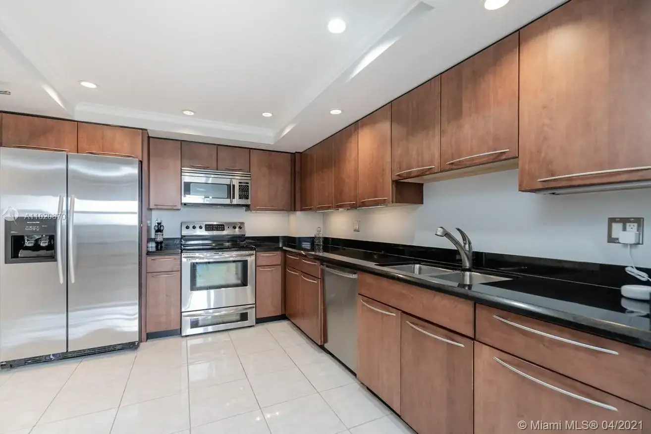 3200 Port Royale Dr N # 606, Fort Lauderdale FL 33308