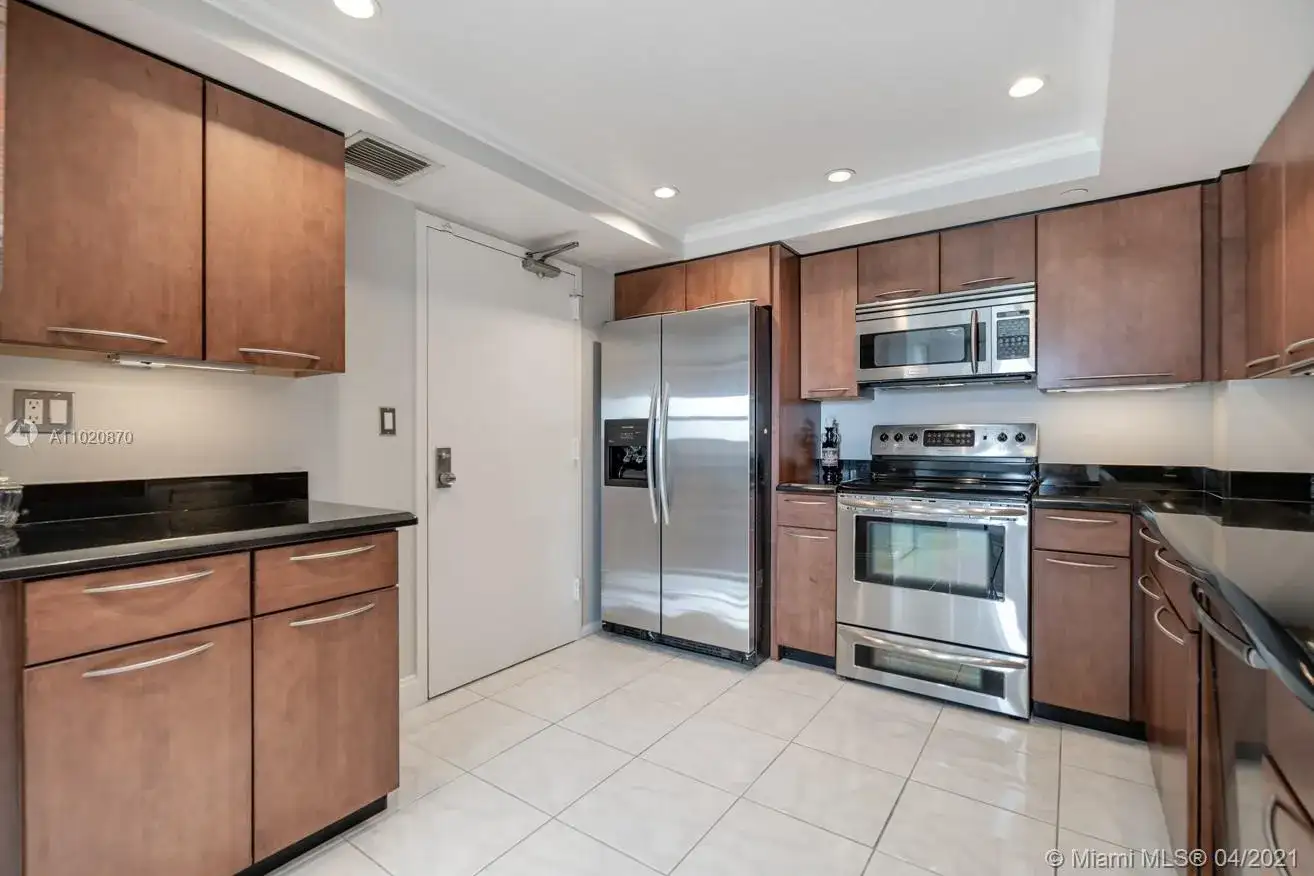 3200 Port Royale Dr N # 606, Fort Lauderdale FL 33308 photo 2