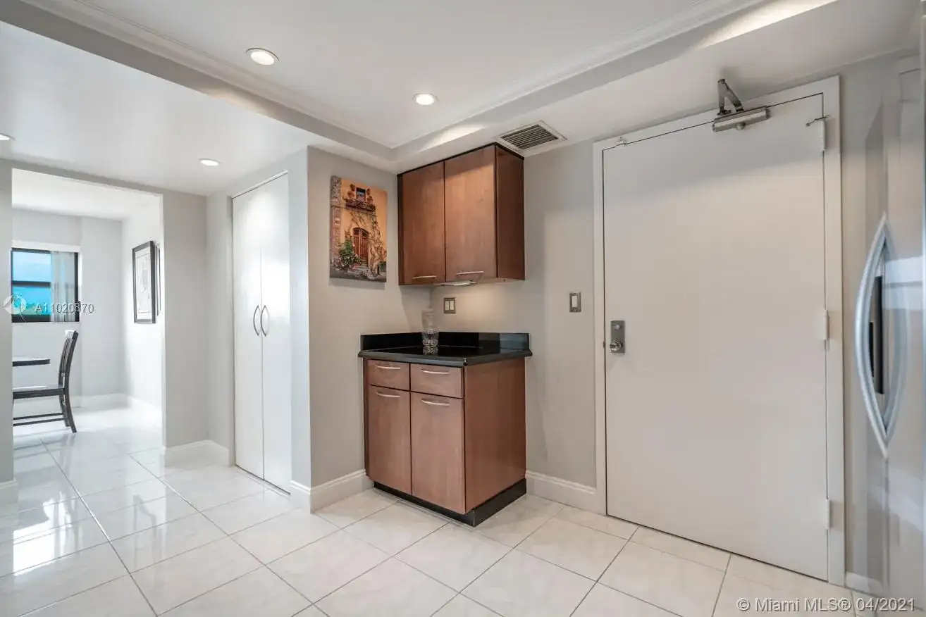 3200 Port Royale Dr N # 606, Fort Lauderdale FL 33308 photo 4