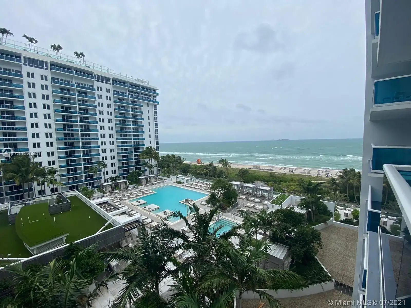 2301 Collins Ave # 816, Miami Beach FL 33139 photo 2
