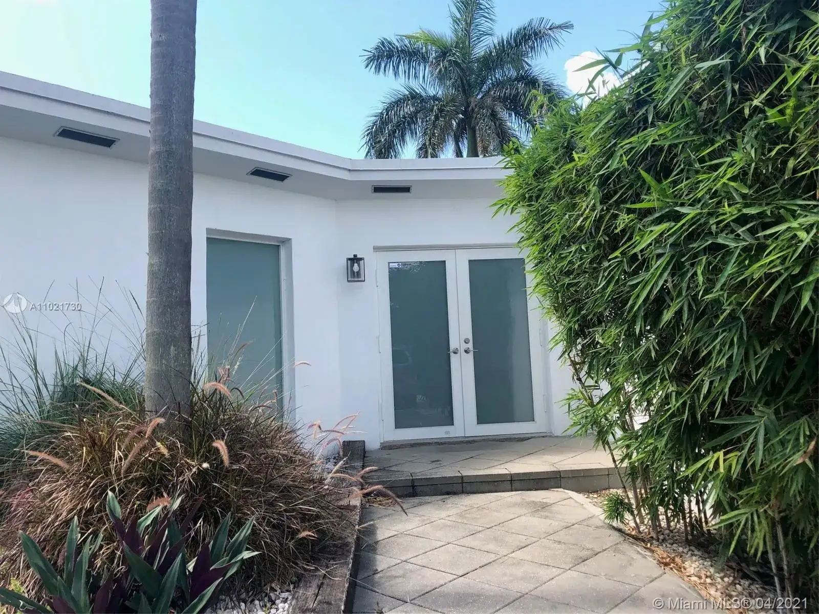1250 98th St, Bay Harbor Islands FL 33154 photo 2