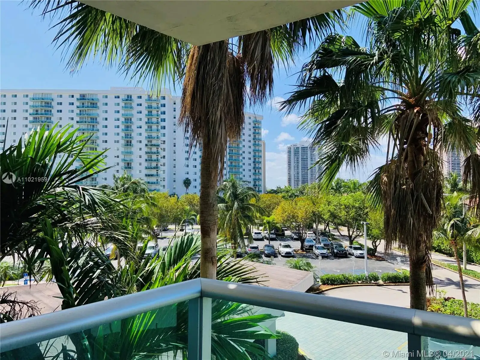19370 Collins Ave # 322, Sunny Isles Beach FL 33160 photo 5