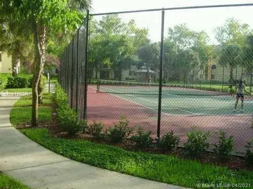 9088 W Atlantic Blvd # 518, Coral Springs FL 33071
