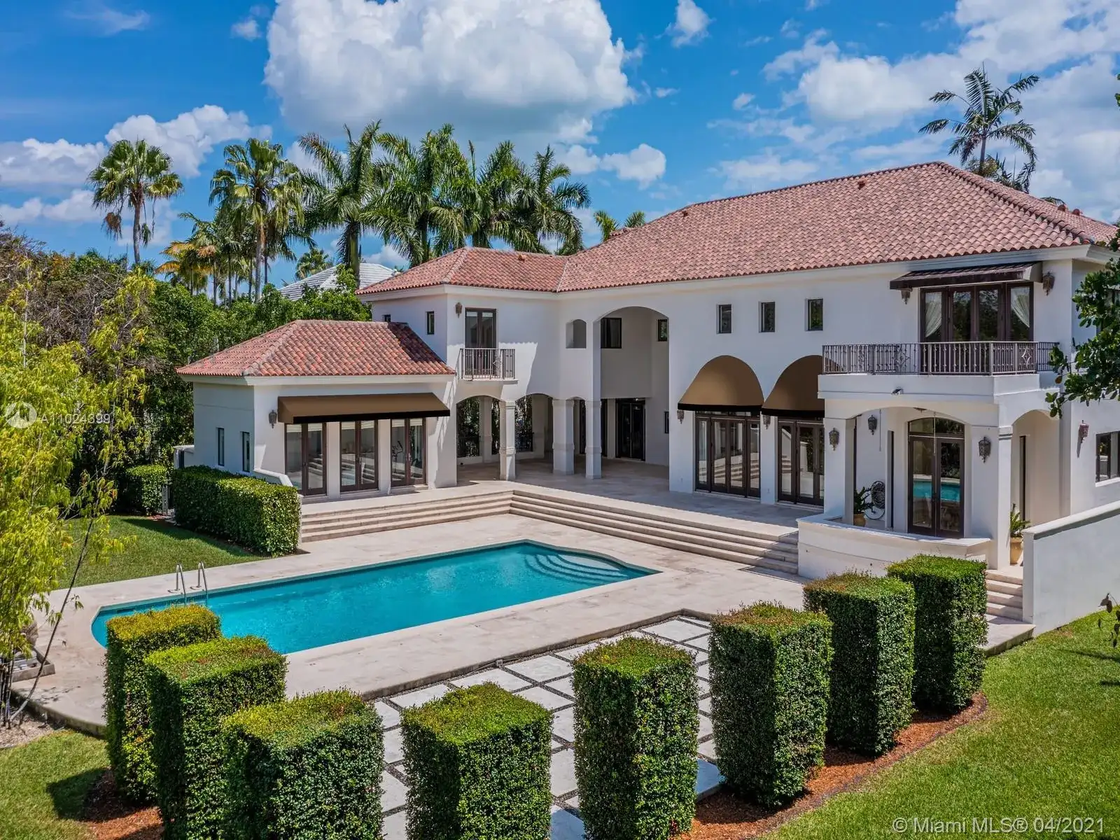 3 Tahiti Beach Island Rd, Coral Gables FL 33143 photo 3