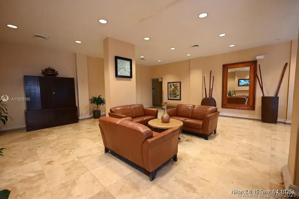 2101 S Ocean Dr # 605, Hollywood FL 33019