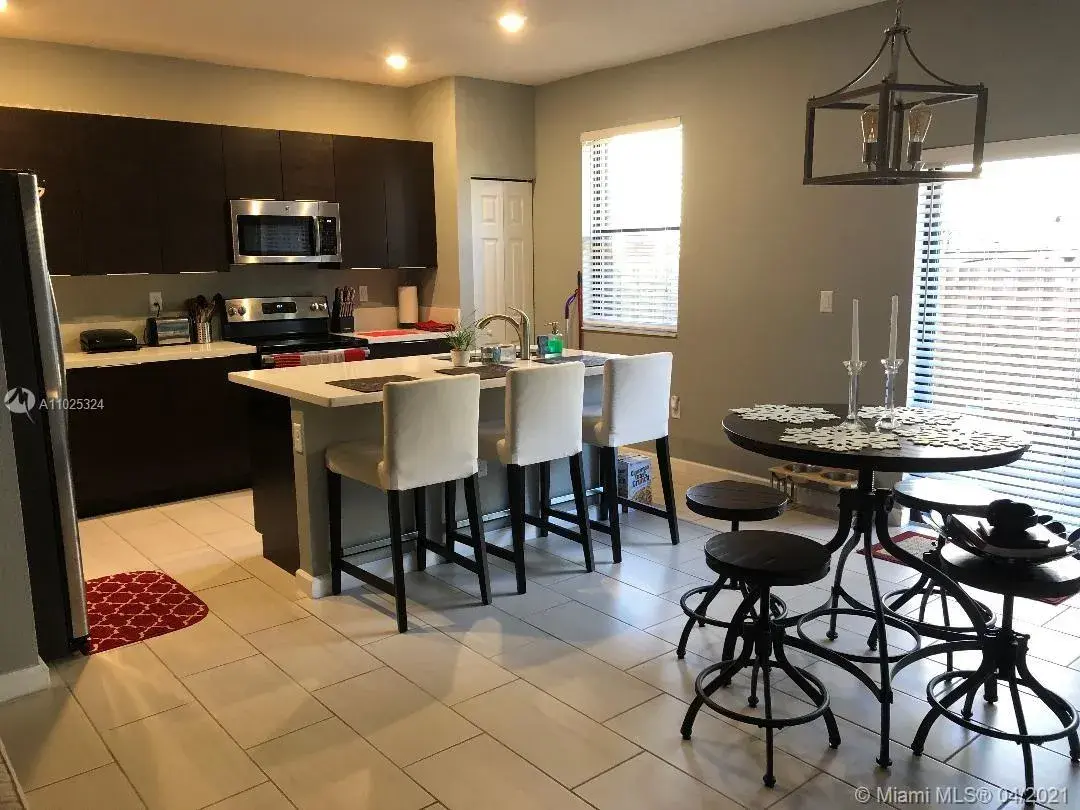 15061 SW 119th Ln, Miami FL 33196