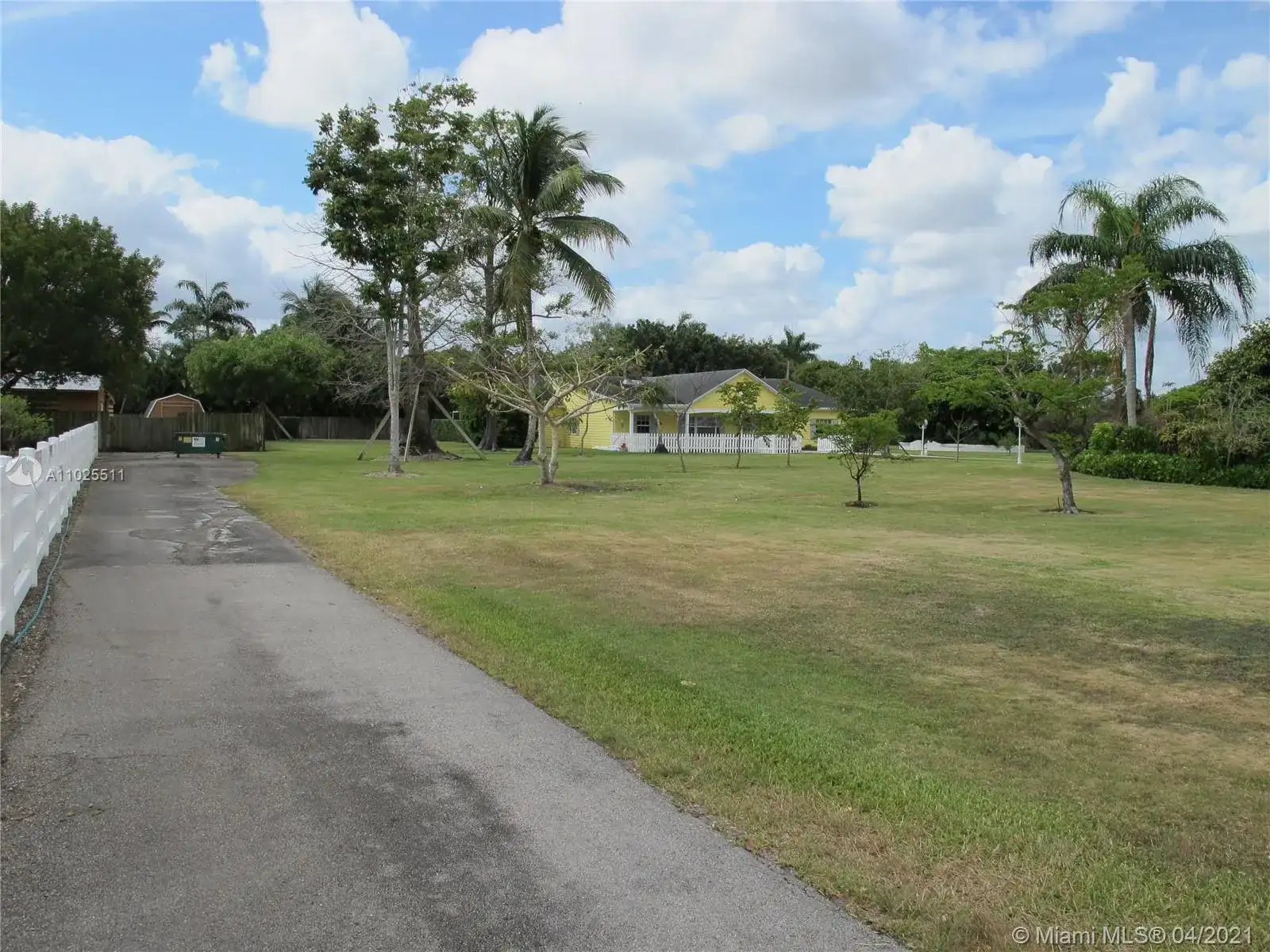 19280 SW 304th St, Homestead FL 33030 photo 3