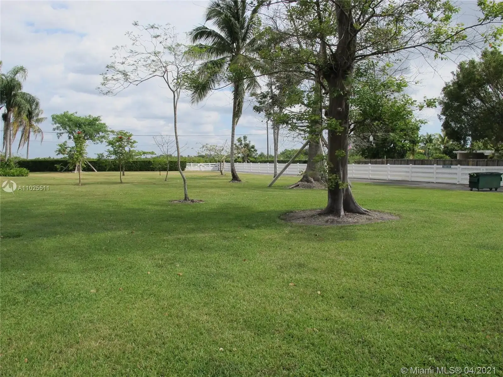 19280 SW 304th St, Homestead FL 33030 photo 5