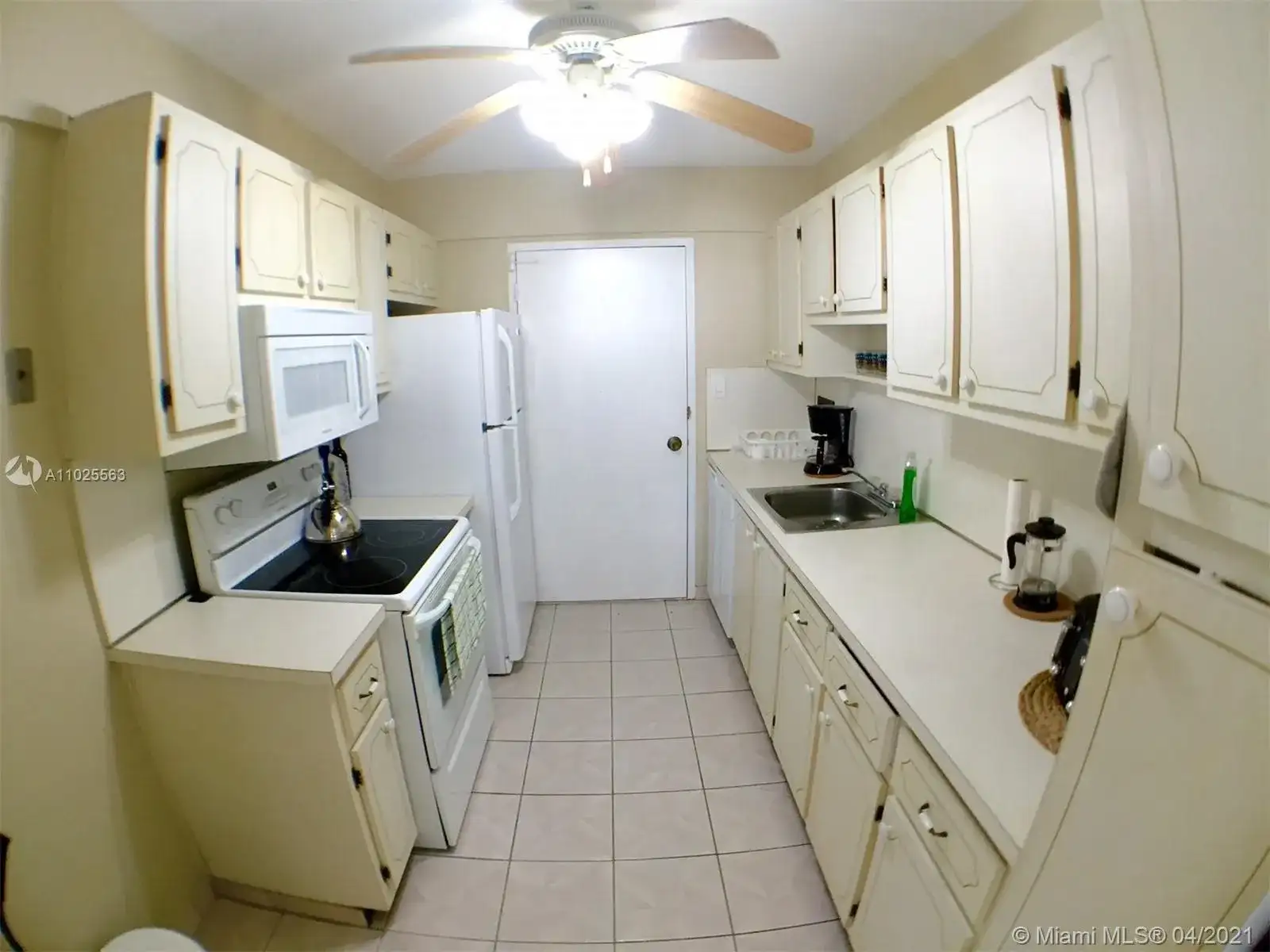 5401 Collins Ave # 712, Miami Beach FL 33140 photo 5